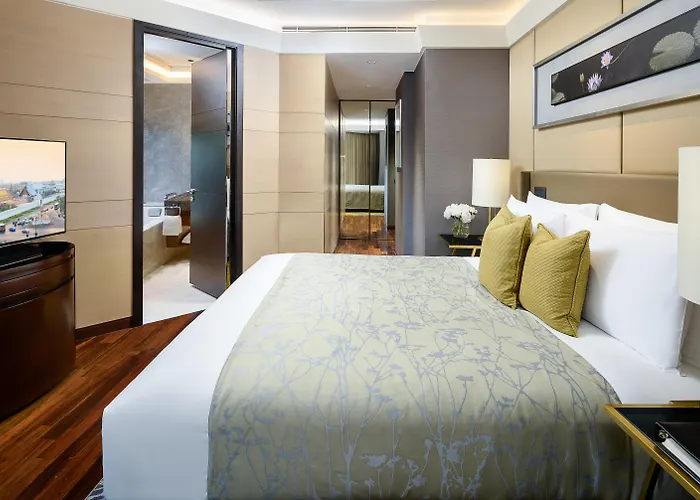 Siam Kempinski Hotel