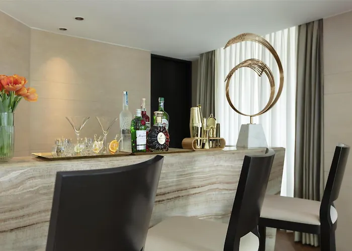 Siam Kempinski Hotel 5*