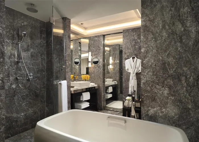 Siam Kempinski Hotel 5*