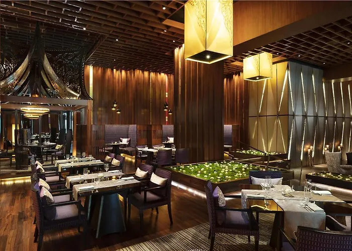 Siam Kempinski Hotel 5*
