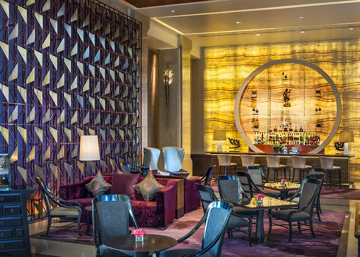 Siam Kempinski Hotel 5*